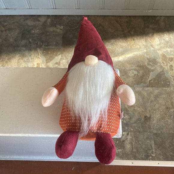 BNWT- 17.5”x 7.5”- Adorable- Red & Orange- Fall Harvest Gnome Decoration - Picture 12 of 17